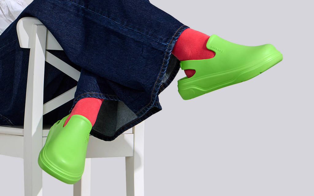 Cushers Clogs For Women : Neon Green