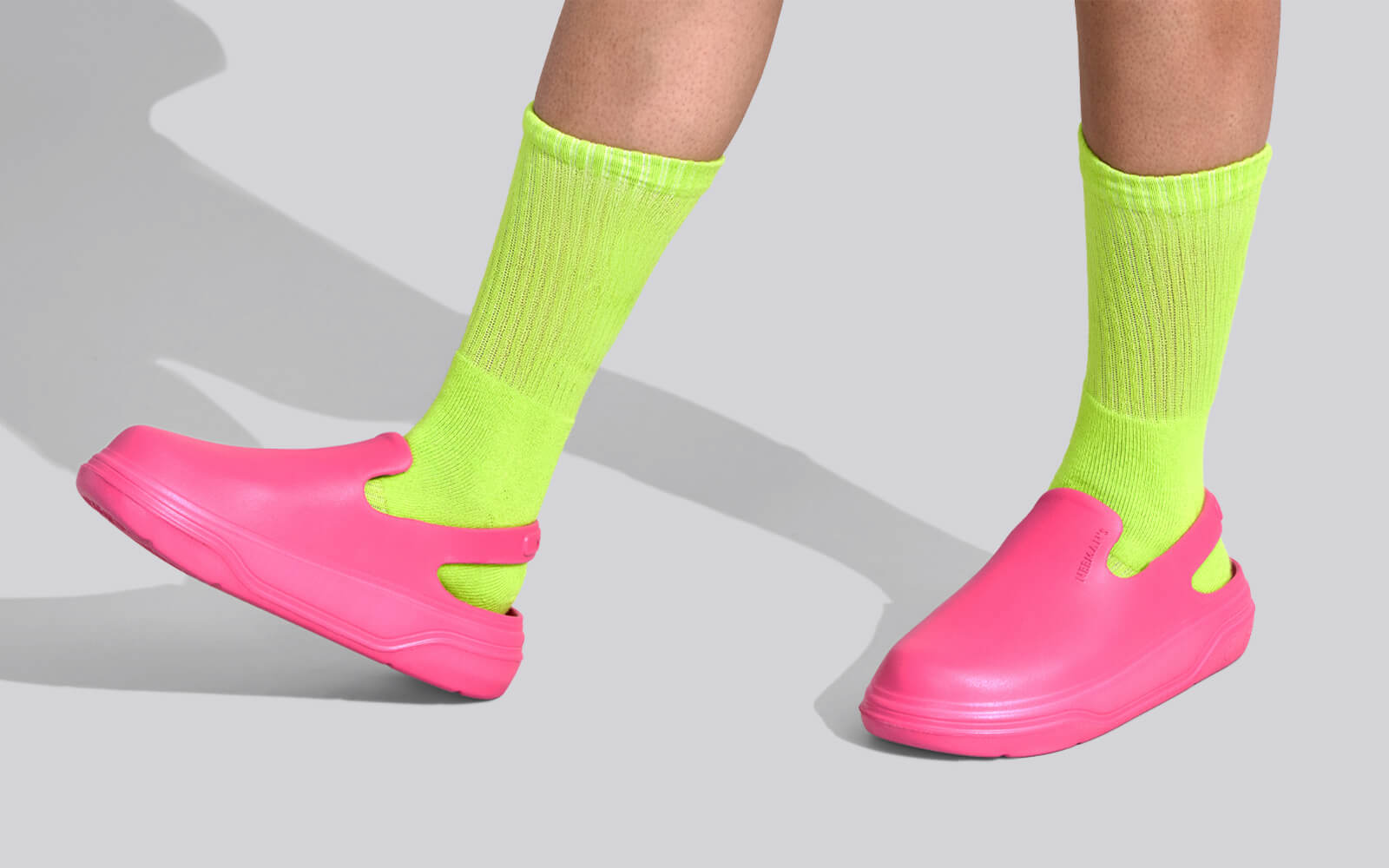 Cushers Clogs For Women : Pink