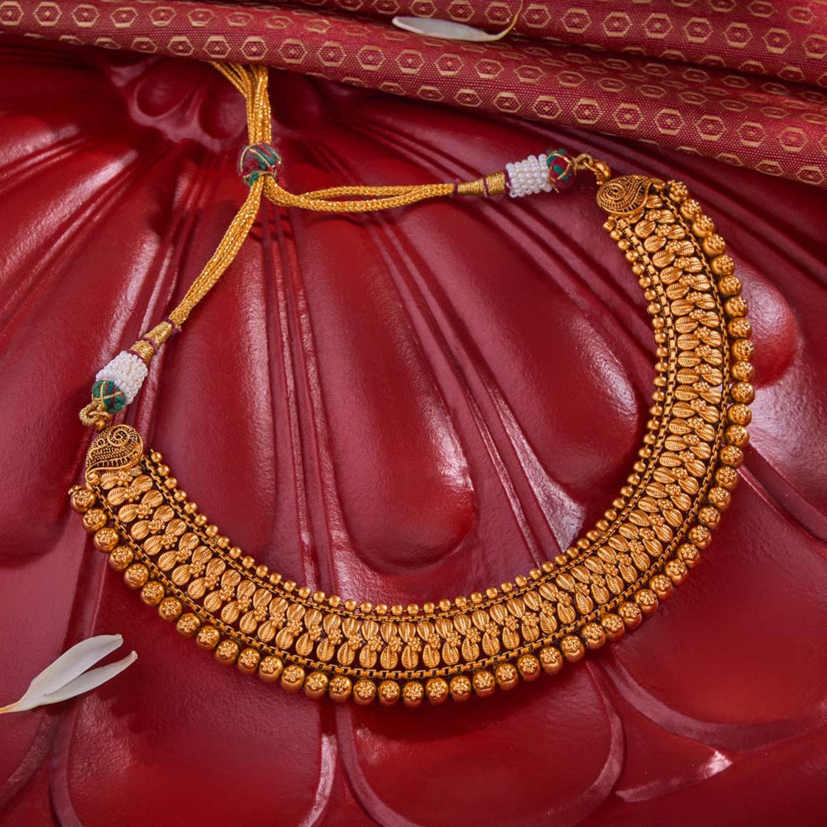 Antique Necklace 169425